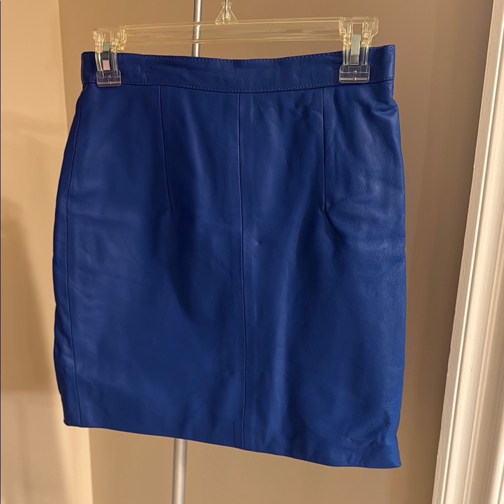 Elegant Blue Leather Skirt